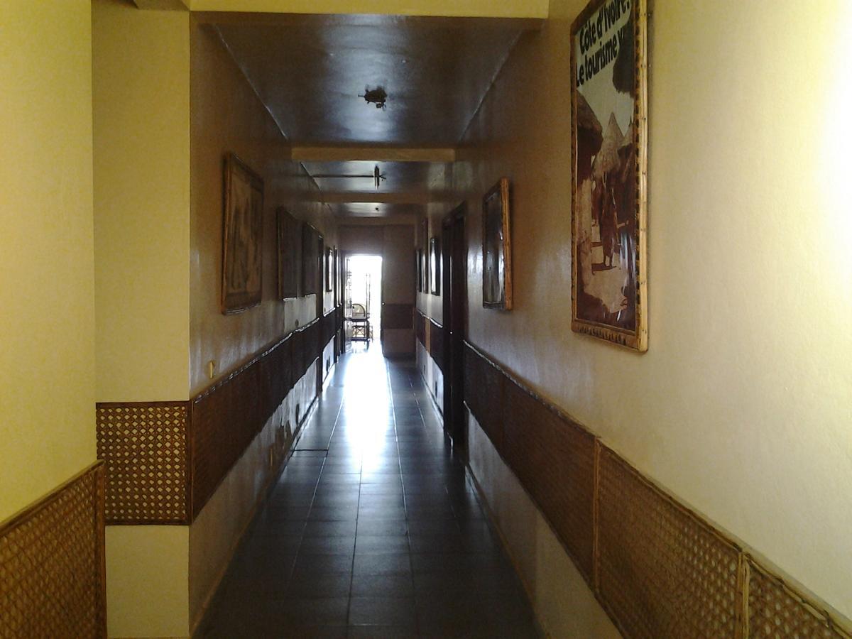 Hotel Le Pollet Sassandra Buitenkant foto